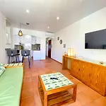 Apartamento Skylight 1 With Pool By Homing