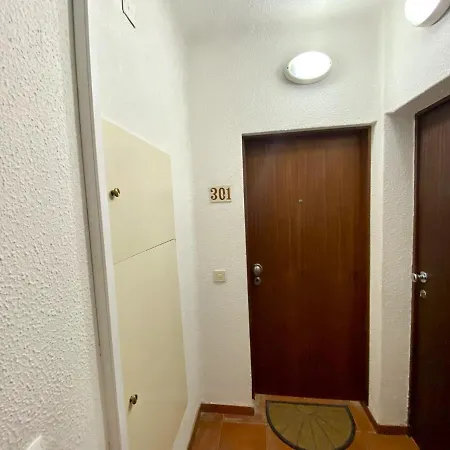 Skylight 1 With Pool By Homing Apartament *